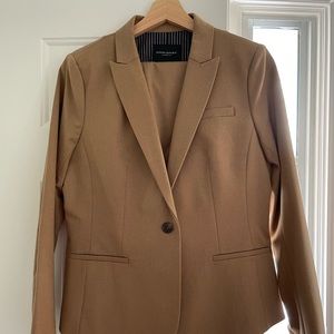 Washable camel blazer